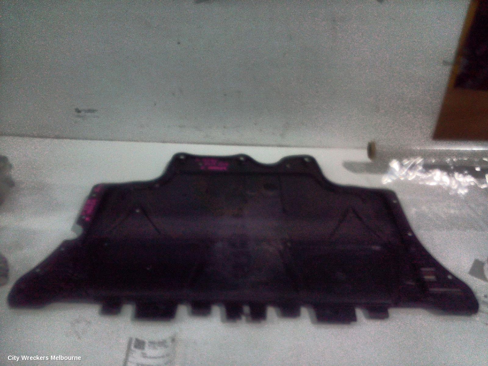 VOLKSWAGEN GOLF LOWER ENGINE SPLASH TRAY, MAIN ENGINE UNDERTRAY, PETROL, 1.4, TURBO, CZDA CODE, GEN 7, 06/2015 - 08/2020