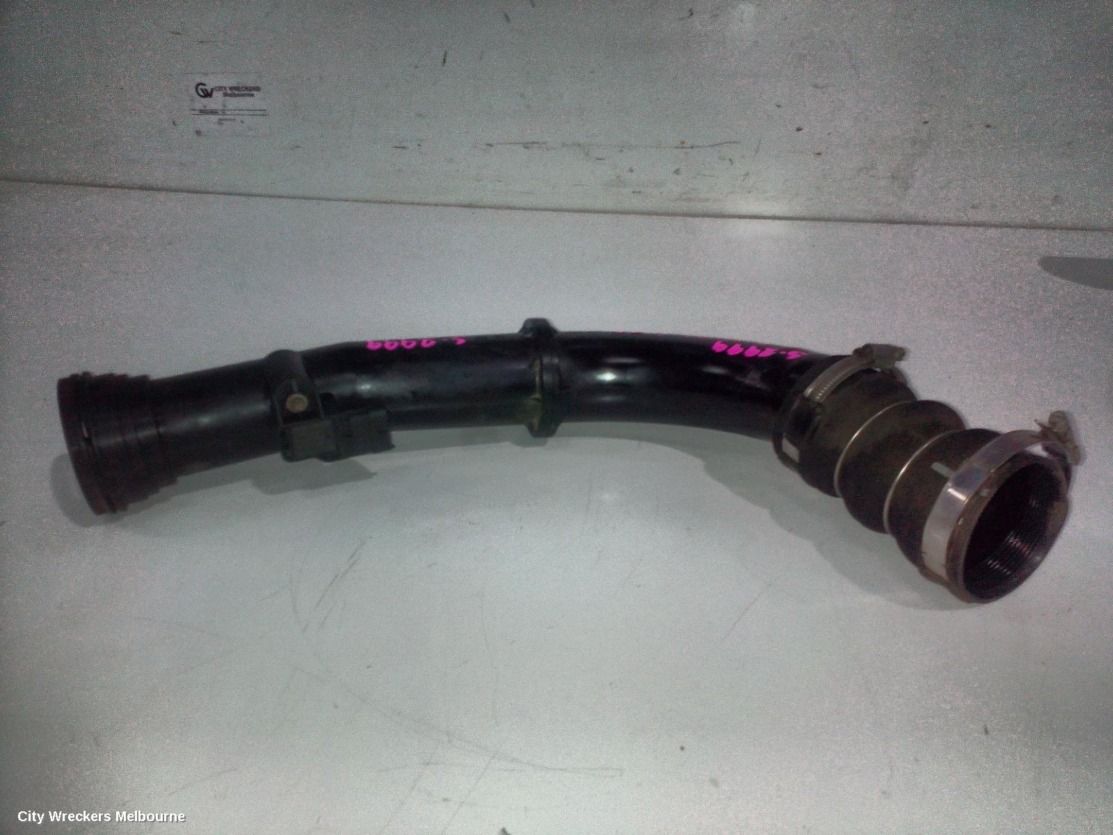 LAND ROVER DISCOVERY SPORT, L550, 01/2015 ONWARDS, INTERCOOLER HOSE LOWER: 144454