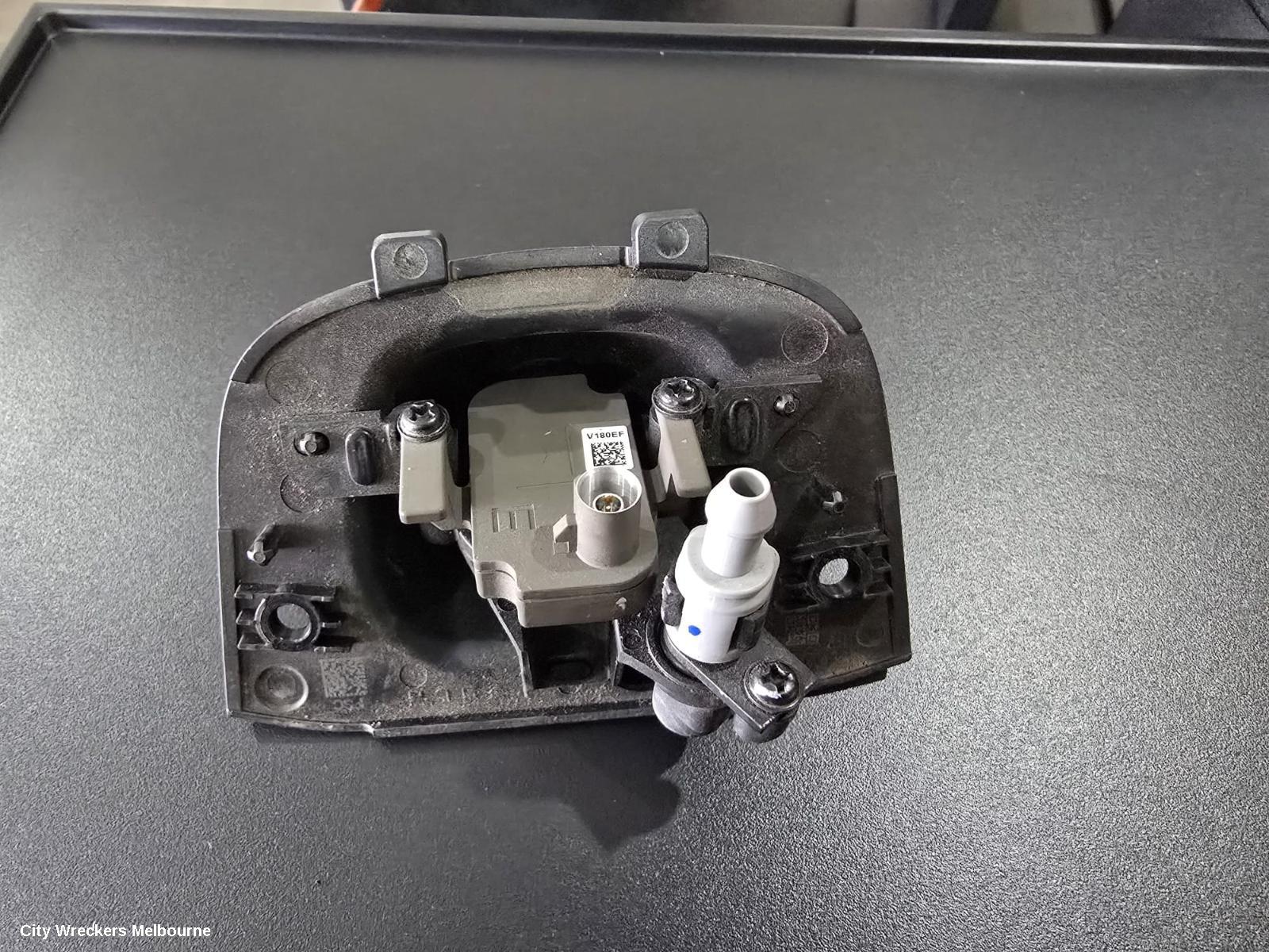 TESLA MODEL Y REVERSE CAMERA, 1ST GEN, FRONT CAMERA (BUMPER MOUNTED), 03/2025 ONWARDS