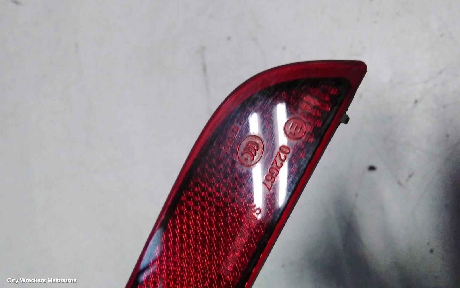 VOLKSWAGEN GOLF PLUS/SPORTSVAN RIGHT TAILLIGHT, BUMPER REFLECTOR, 5M1, SPORTSVAN/PLUS, 12/2008 - 12/2014