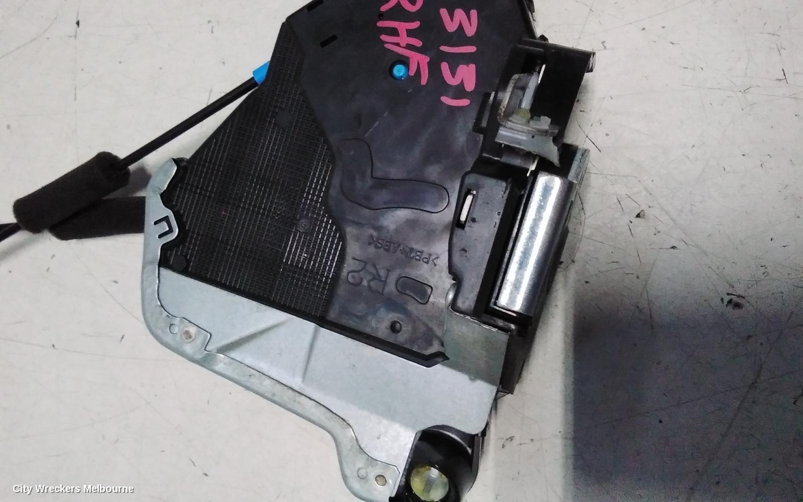 TOYOTA RAV4 DOOR/BOOT/GATE LOCK, RIGHT FRONT DOOR LOCK, W/ KEYLESS ENTRY TYPE, XA50, 11/2018 ONWARDS