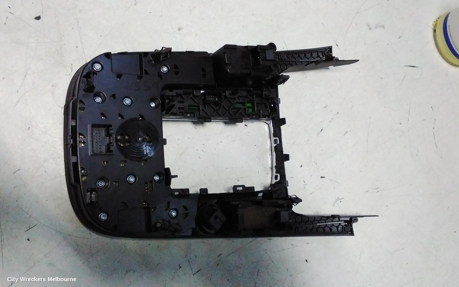 AUDI A4 RADIO/CD/DVD/SAT/TV, MMI CONTROLS, B8 8K, P/N 8T0919609G, 02/2008 - 01/2016