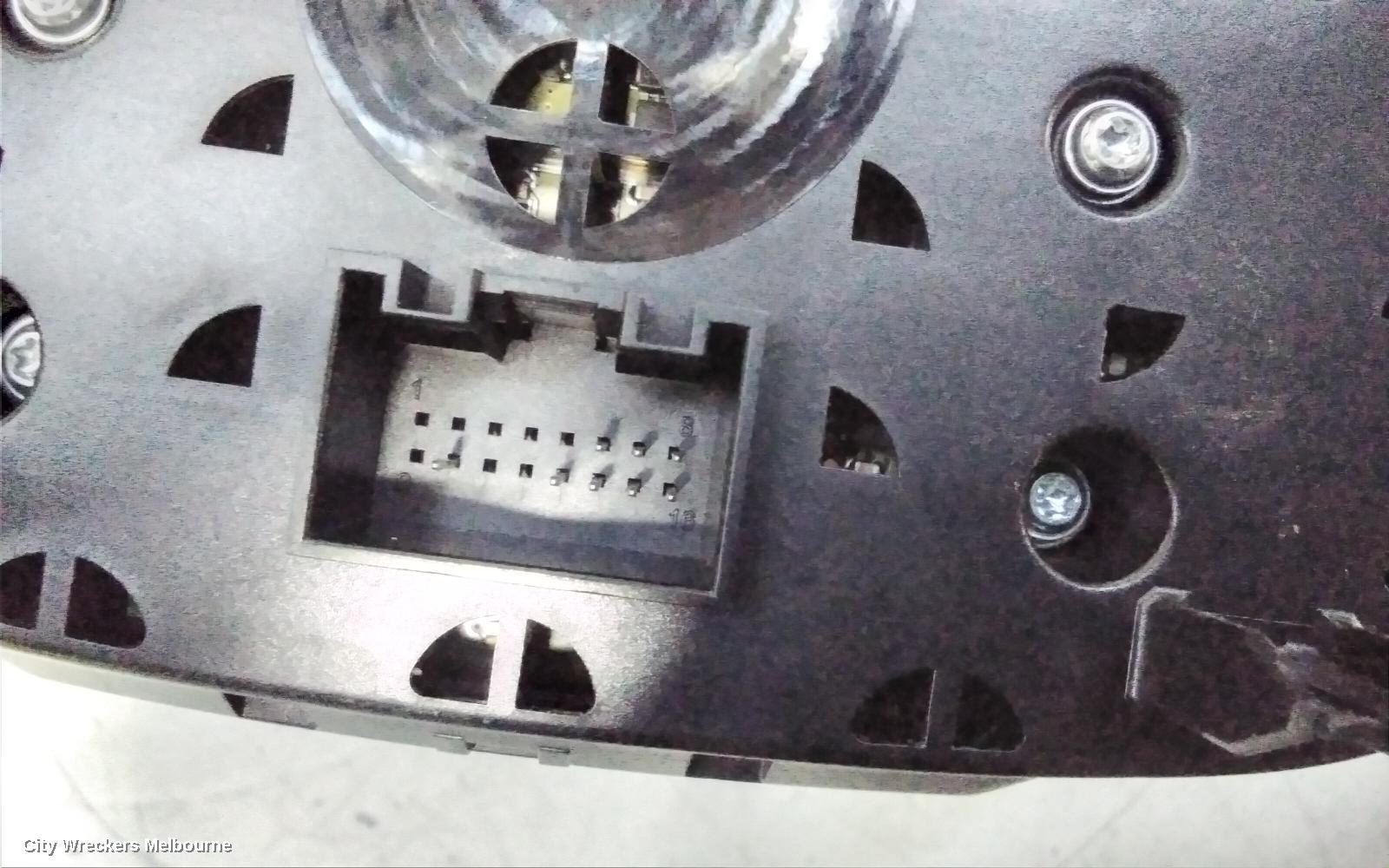 AUDI A4 RADIO/CD/DVD/SAT/TV, MMI CONTROLS, B8 8K, P/N 8T0919609G, 02/2008 - 01/2016