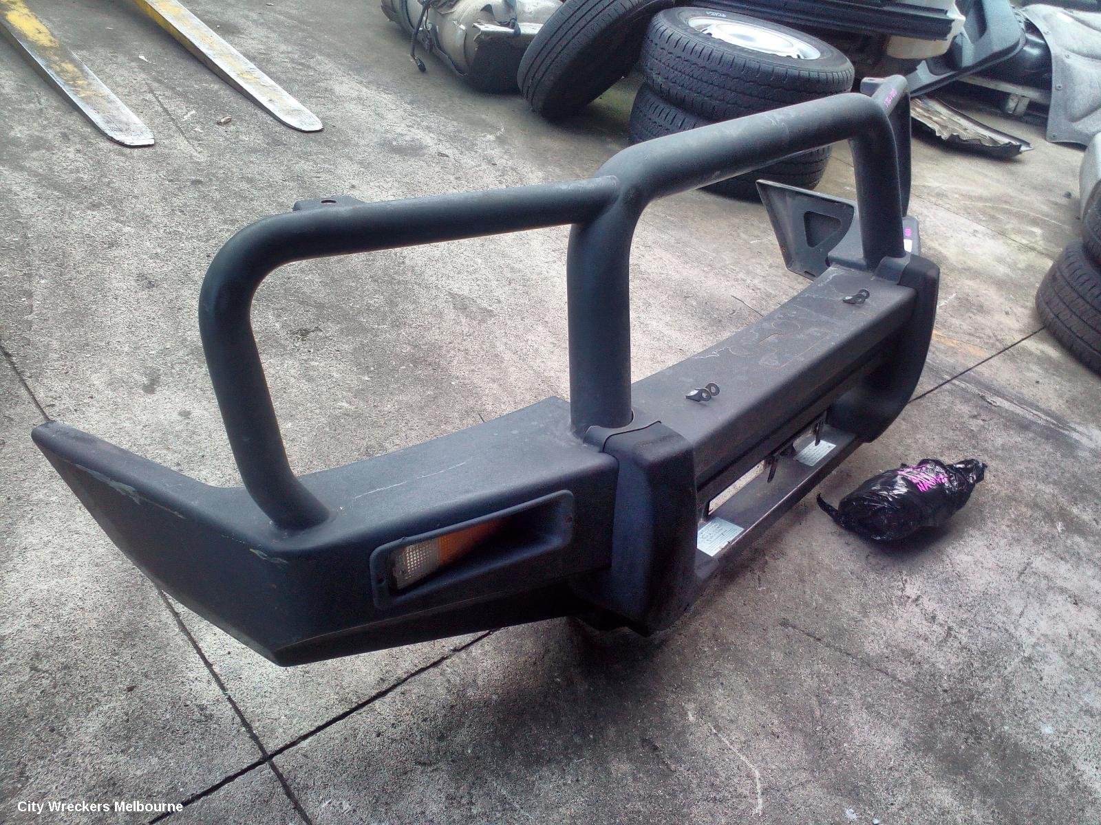 NISSAN NAVARA FRONT BUMPER, D40 (VIN VSK), BULL BAR-STEEL (AFTERMARKET), SPANISH BUILD, 09/2005 - 01/2010