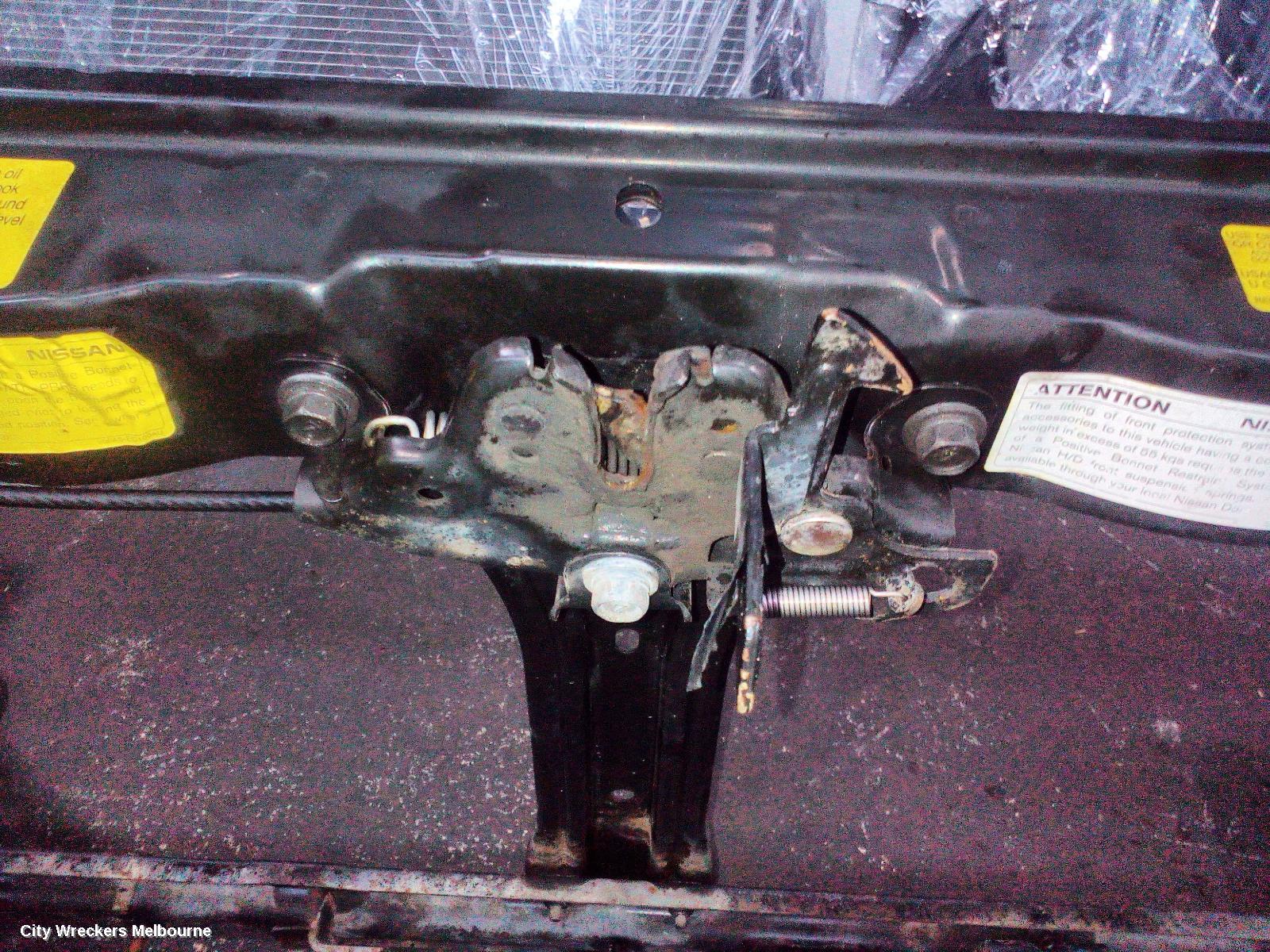 NISSAN NAVARA RADIATOR SUPPORT, D40 (VIN VSK), 4.0, VQ40, PETROL, 09/2005 - 12/2011