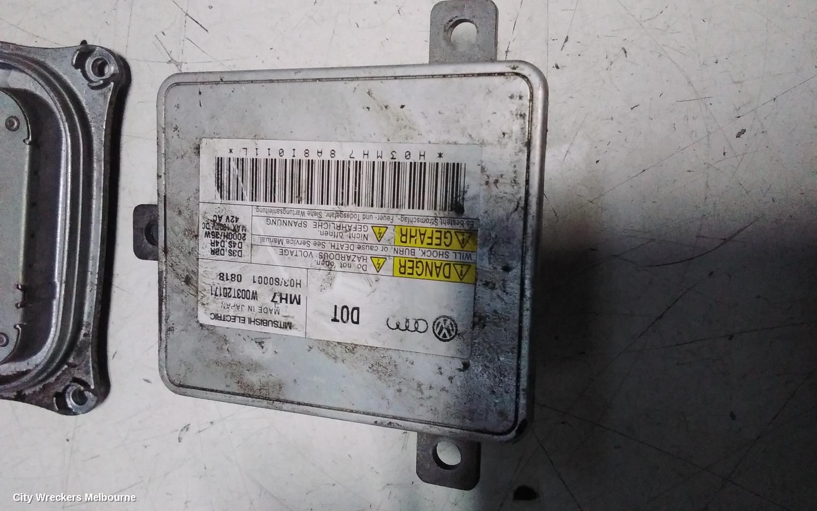 AUDI A4 LEFT HEADLAMP, B8 8K, XENON-ADAPTIVE TYPE, 02/2008 - 06/2012