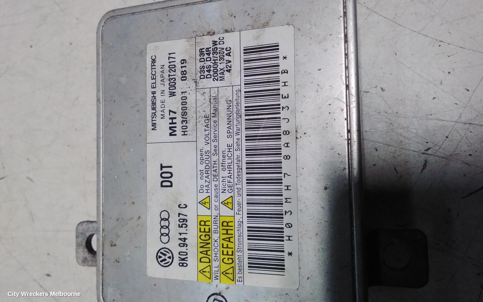 AUDI A4 RIGHT HEADLAMP, B8 8K, XENON-ADAPTIVE TYPE, 02/2008 - 06/2012