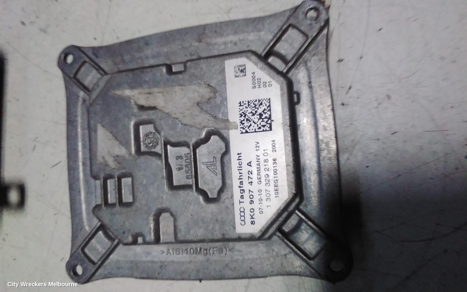 AUDI A4 RIGHT HEADLAMP, B8 8K, XENON-ADAPTIVE TYPE, 02/2008 - 06/2012
