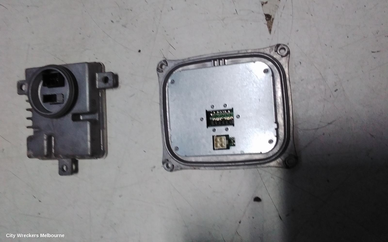 AUDI A4 RIGHT HEADLAMP, B8 8K, XENON-ADAPTIVE TYPE, 02/2008 - 06/2012
