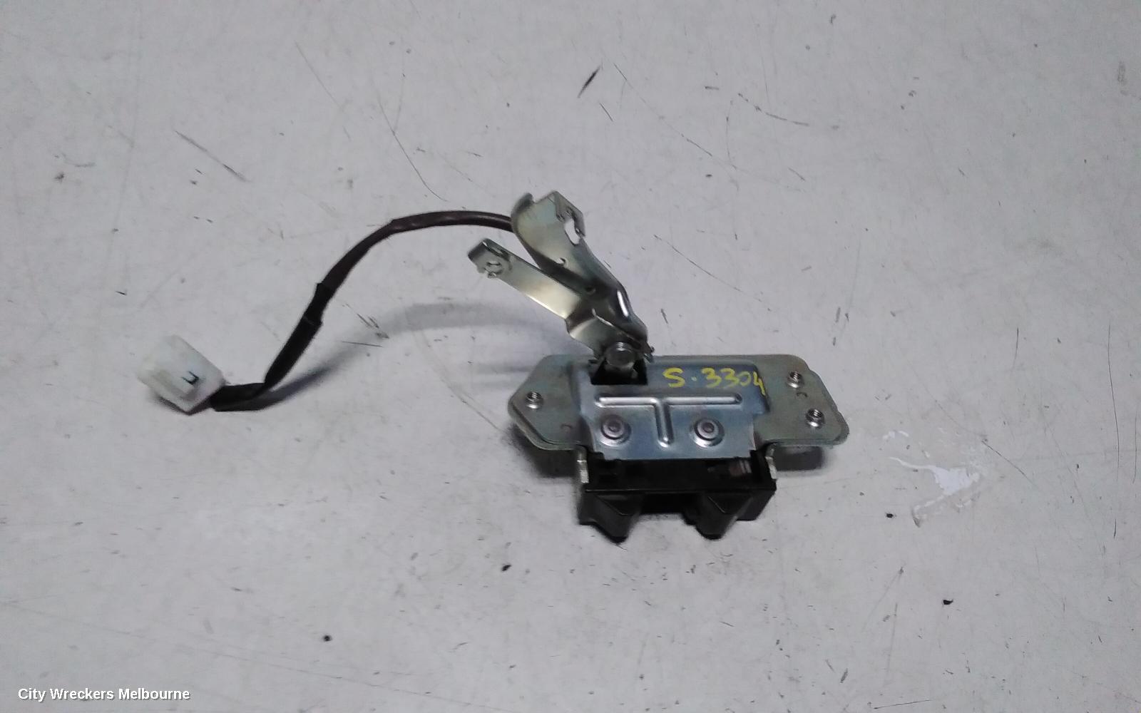 TOYOTA HIACE DOOR/BOOT/GATE LOCK, 300 SERIES, TAILGATE LOCK, 02/2019 ONWARDS