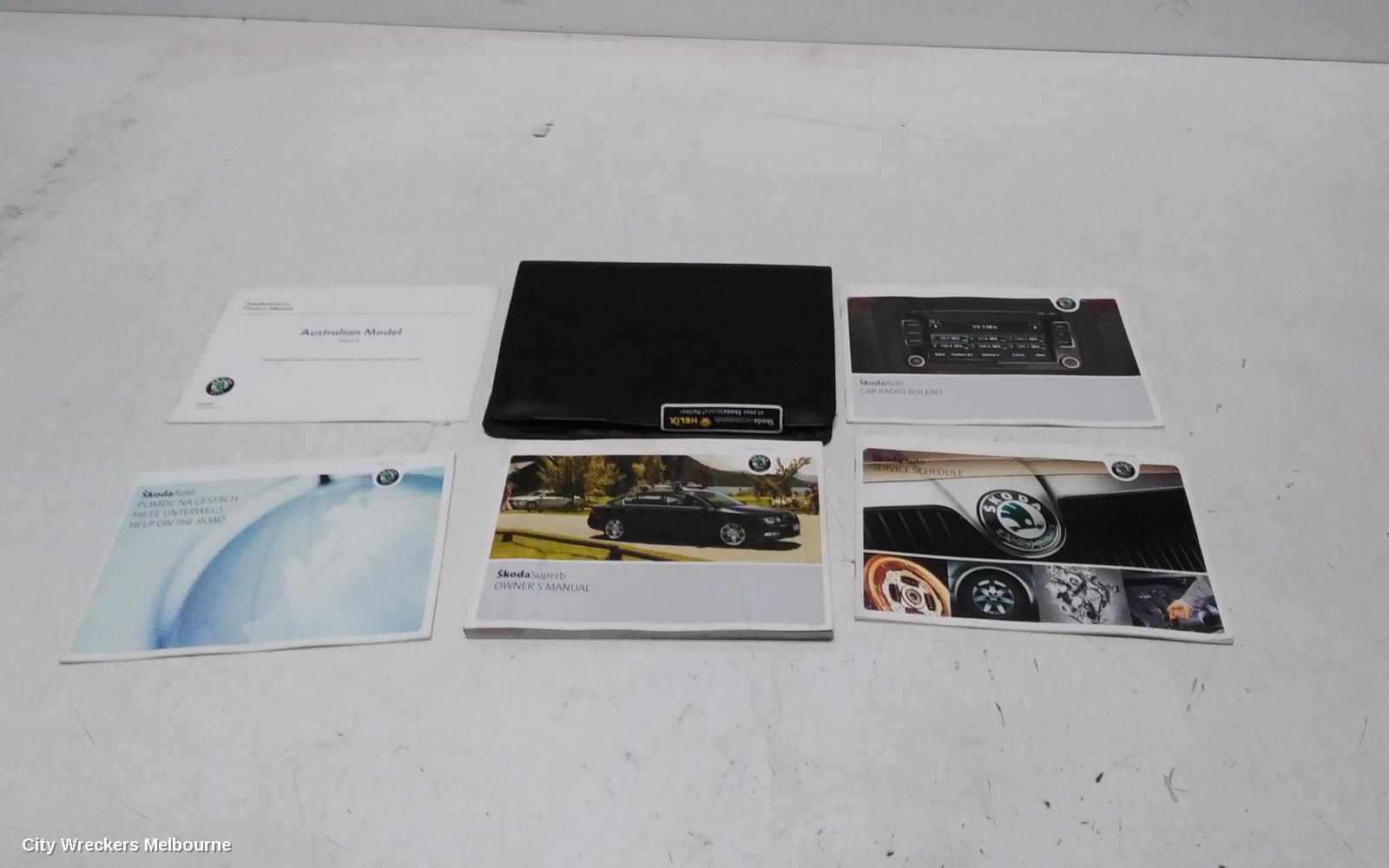 SKODA SUPERB OWNERS HANDBOOK, 3T, 03/2009 - 12/2015