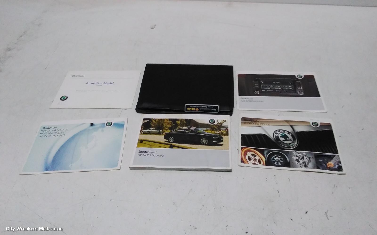 SKODA SUPERB OWNERS HANDBOOK, 3T, 03/2009 - 12/2015