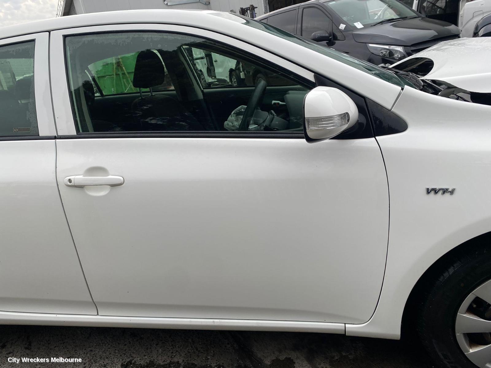TOYOTA COROLLA RADIO/CD/DVD/SAT/TV, RADIO/CD PLAYER, ZRE152/20153R, BLACK BUTTON, 03/2007 - 10/2013