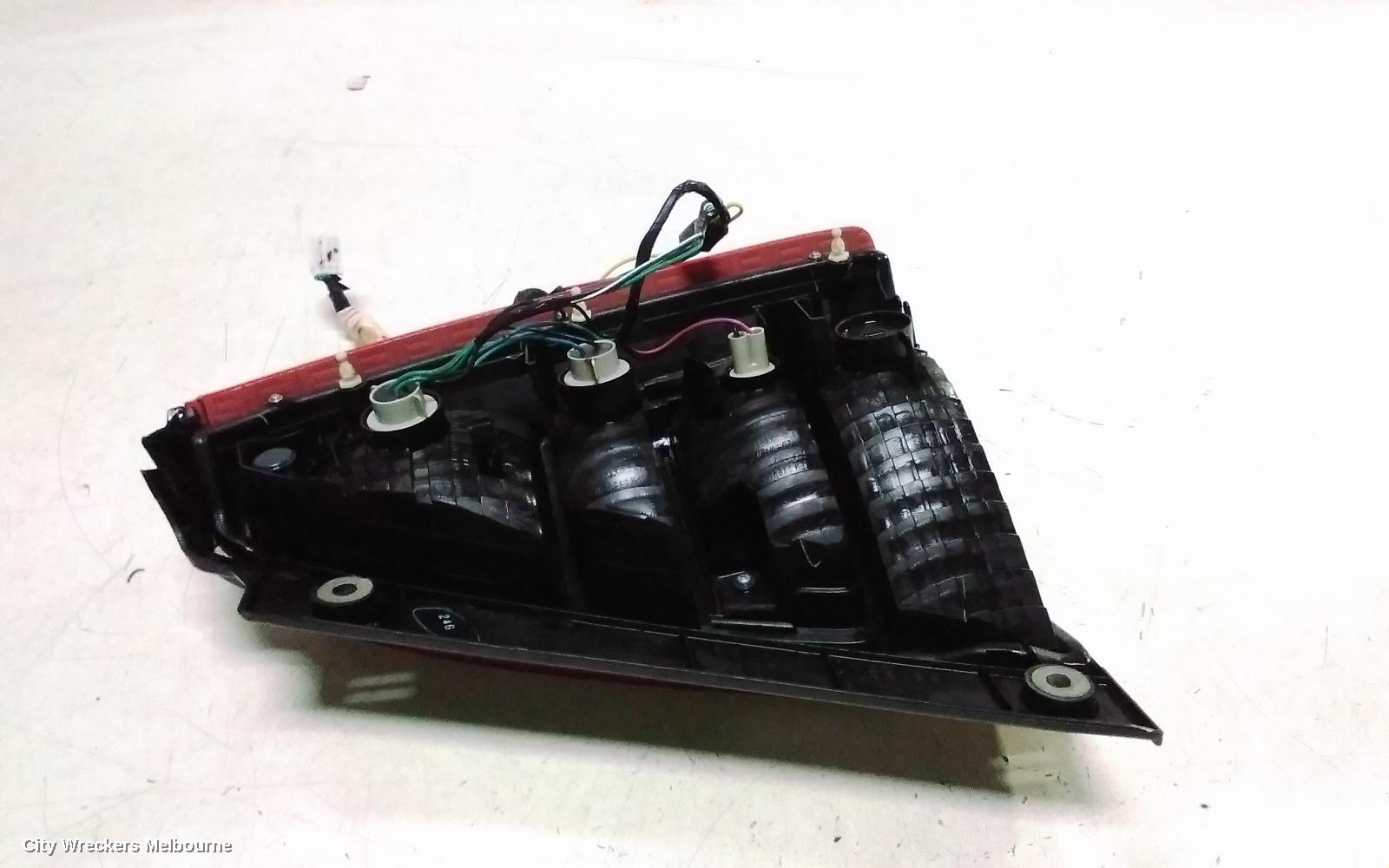 SUBARU FORESTER LEFT TAILLIGHT, VIN#JF2SG, 07/2002 - 05/2005