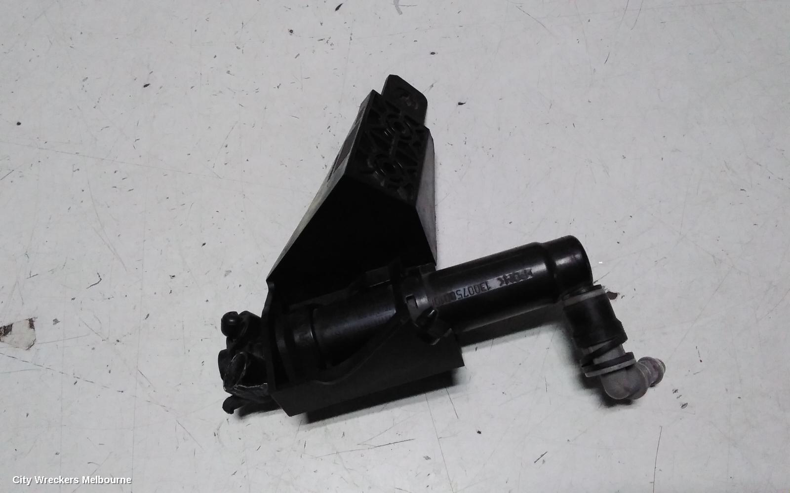 KIA OPTIMA WASHER JET, TF 11/2010 - 10/2015