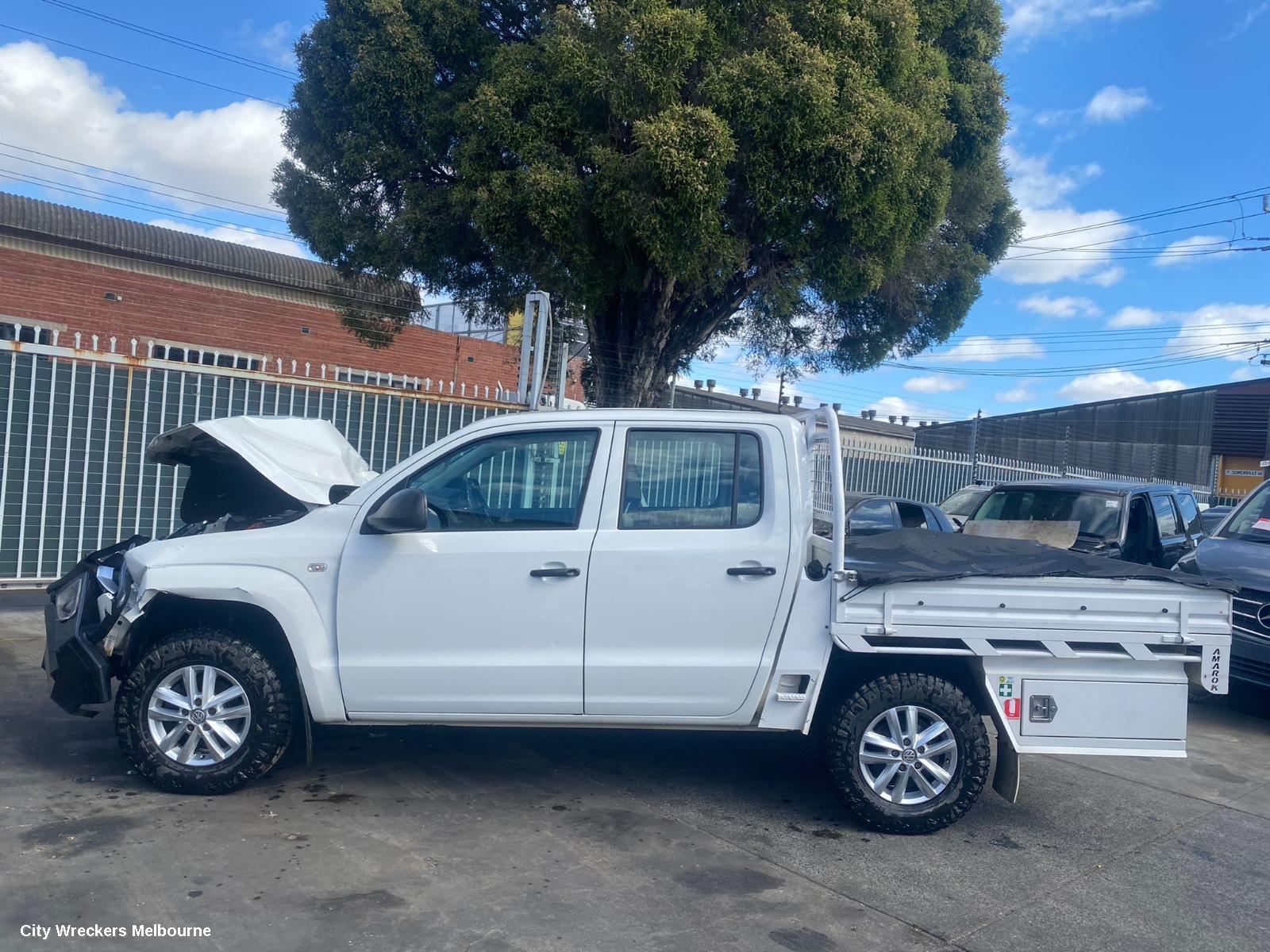 VOLKSWAGEN AMAROK LEFT REAR DOOR/SLIDING, 2H, DUAL CAB, 12/2010 ONWARDS