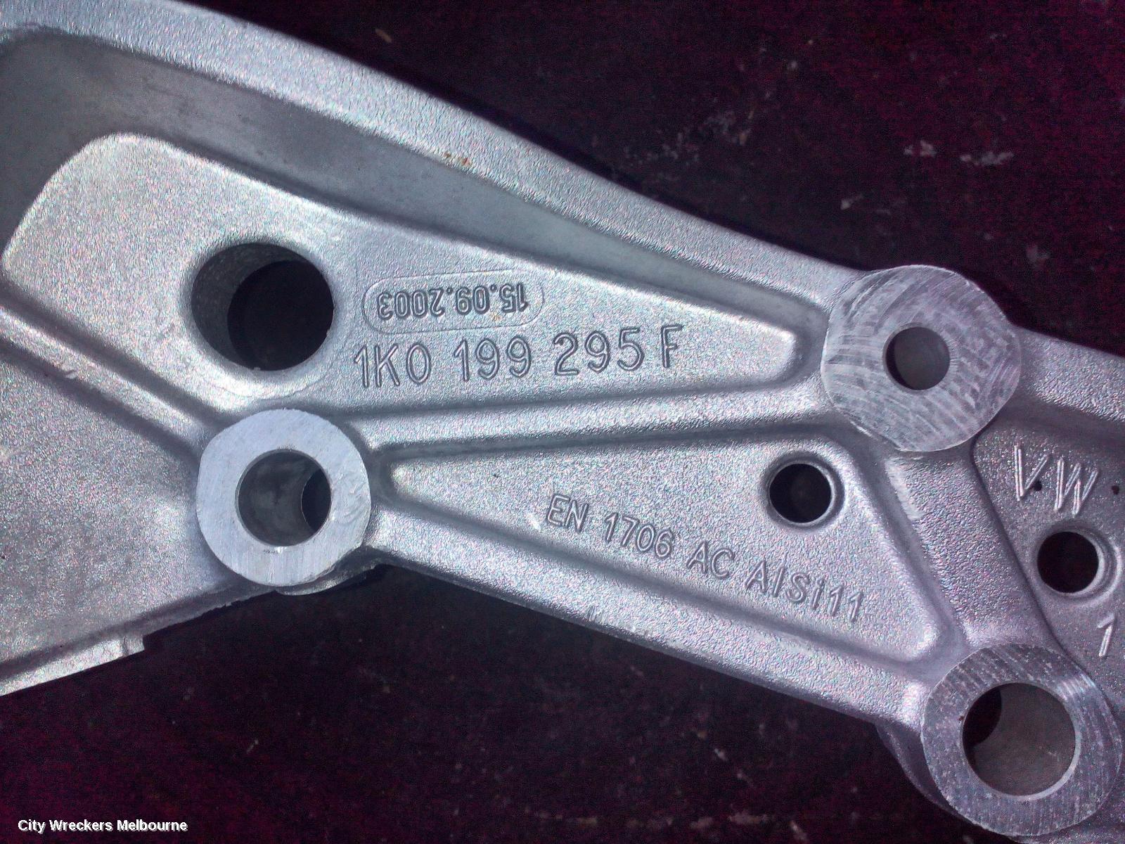 SKODA SUPERB FRT XMEMBER/CRADLE, 3T, 03/2009 - 12/2015