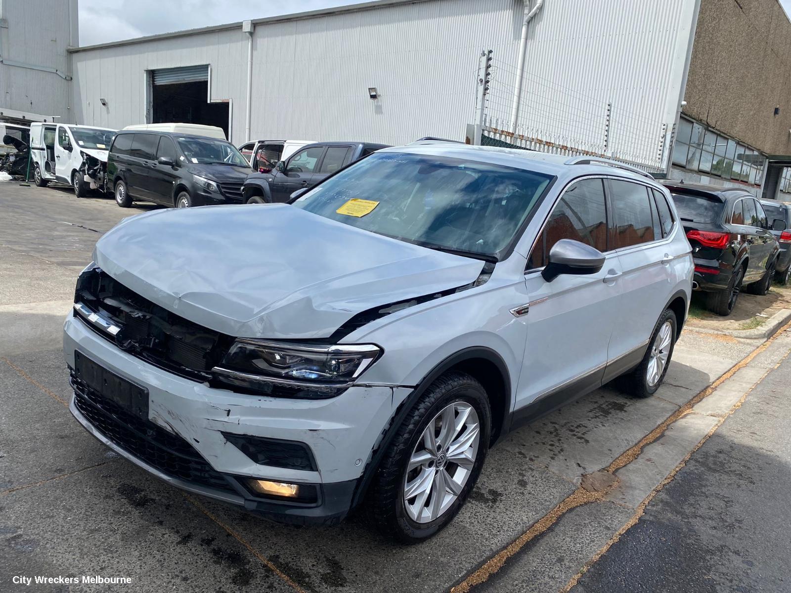 VOLKSWAGEN TIGUAN HATCH STRUT, TAILGATE STRUT (PAIR), POWER LIFT TYPE, 5NA, 06/2016 ONWARDS
