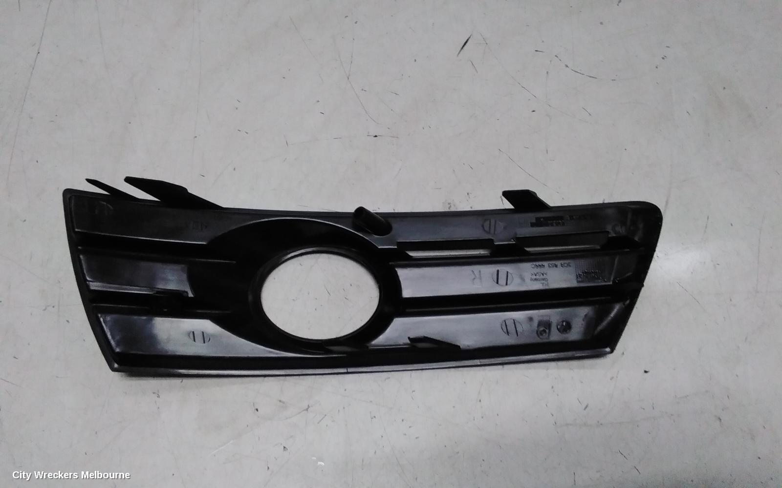 VOLKSWAGEN PASSAT RIGHT INDICATOR/FOG/SIDE, BUMPER FOGLAMP, 3CC, SEDAN, 08/2008 - 02/2012