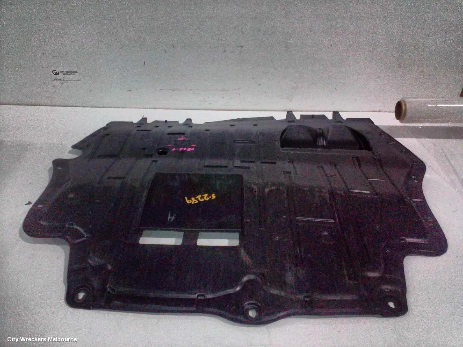 VOLKSWAGEN PASSAT LOWER ENGINE SPLASH TRAY, 3CC, SEDAN, 08/2008 - 12/2016