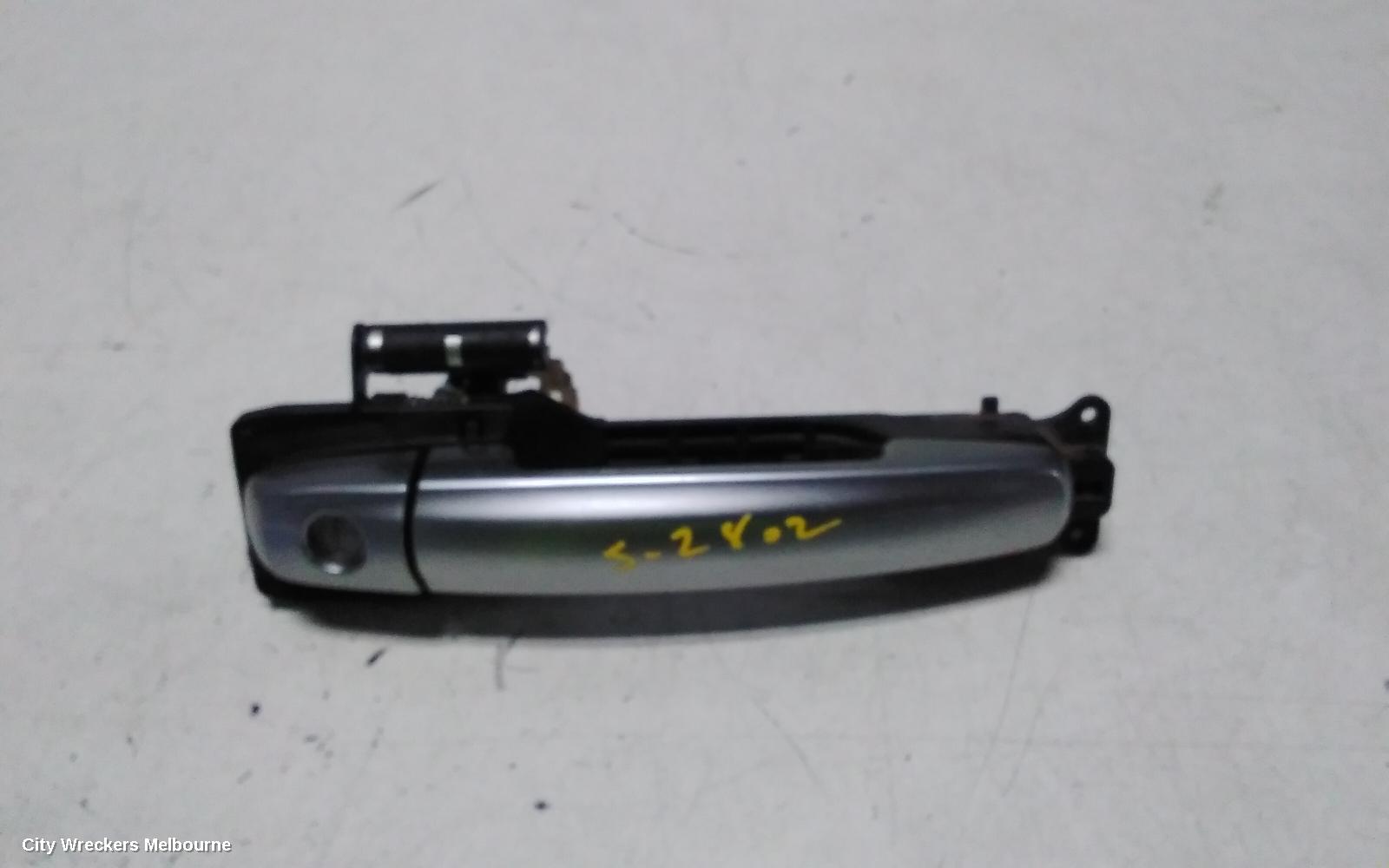 SUZUKI SWIFT DOOR HANDLE, OUTER, RH FRONT, COLOUR CODED, FZ, 08/2010 - 03/2017