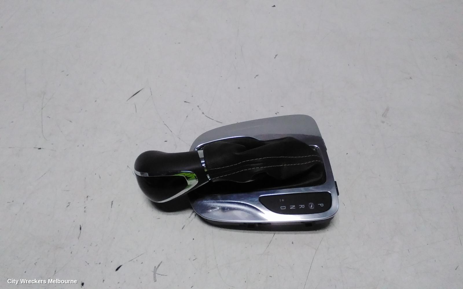 HOLDEN ASTRA GEAR STICK/SHIFTER, BK, AUTO T/M, 5DR HATCH/WAGON, 09/2016 - 12/2020