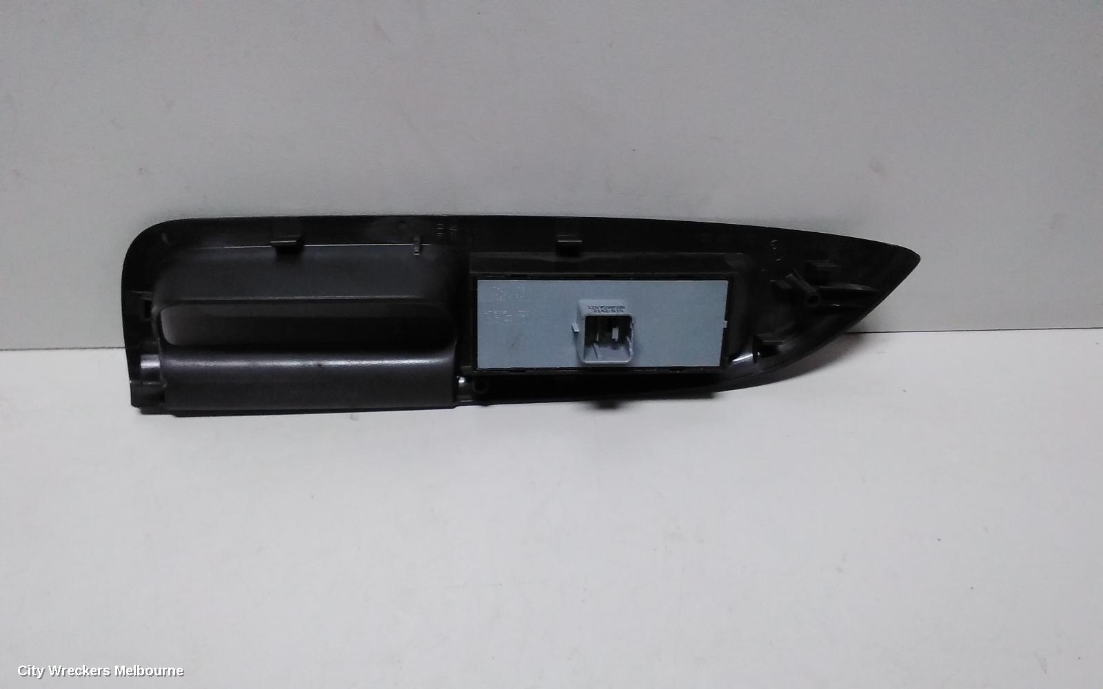 SKODA OCTAVIA PWR DR WIND SWITCH, RH FRONT (MASTER SWITCH), NE, HATCH/WAGON, 11/2013 - 02/2017