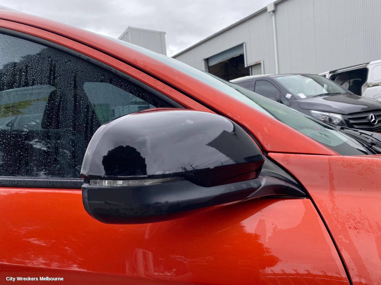 HONDA HRV RIGHT FRONT DOOR, VTI, 12/2014 - 10/2021