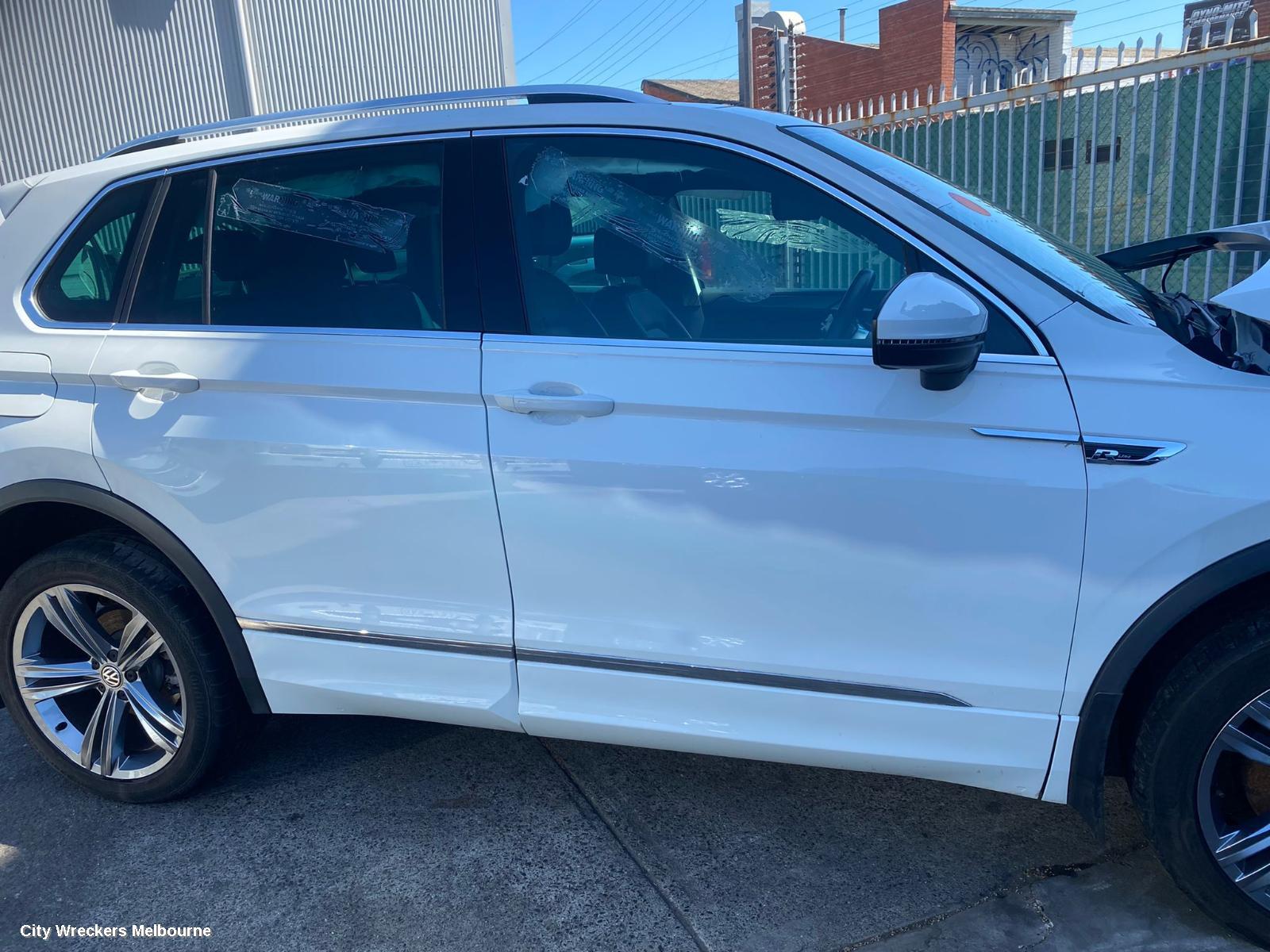 VOLKSWAGEN TIGUAN ENGINE, PETROL, 2.0, TURBO, CZPA CODE, 5NA, 06/2016 ONWARDS