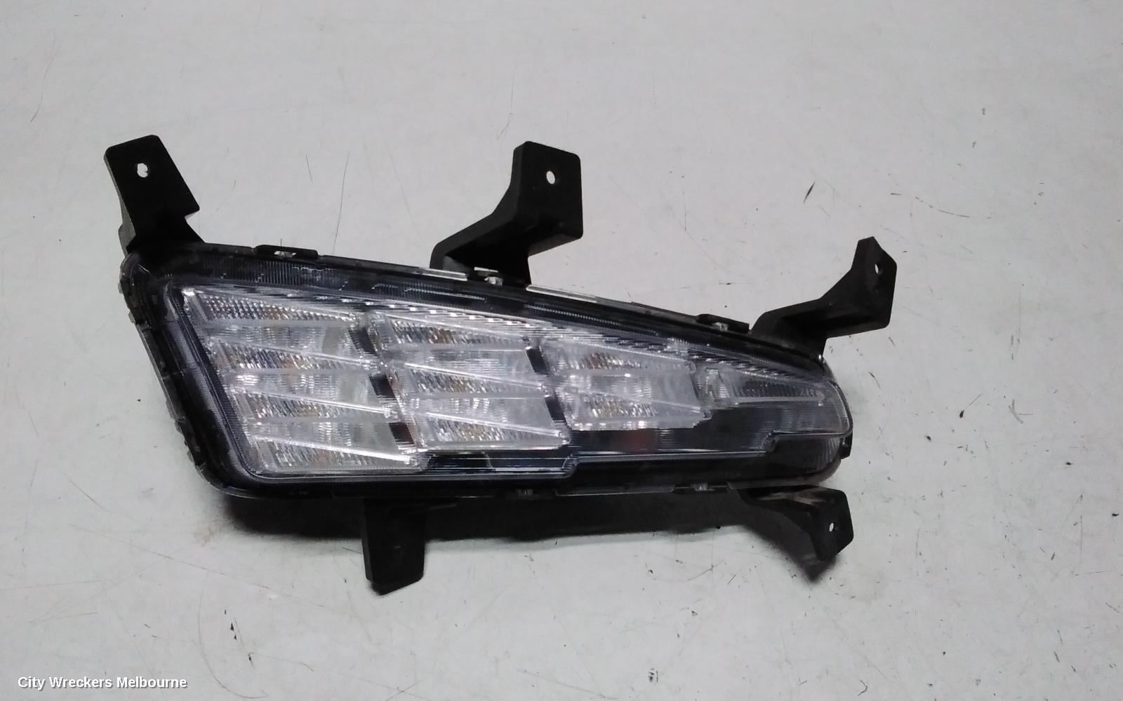 HYUNDAI I30 RIGHT INDICATOR/FOG/SIDE, DAYTIME RUNNING LAMP, W/ MULTI LED TYPE, PD, HATCH (S. KOREA VIN KMHH), ACTIVE/ELITE, 08/2020 - 12/2023
