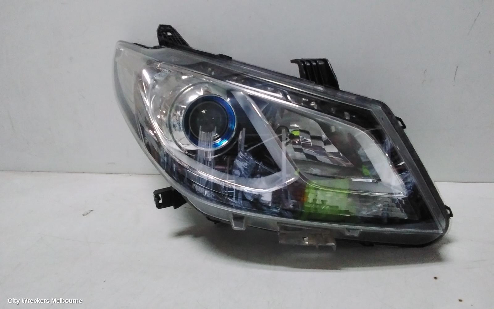 LDV G10 RIGHT HEADLAMP, SV7A, W/ XENON TYPE, WAGON, 04/2015 - 08/2022