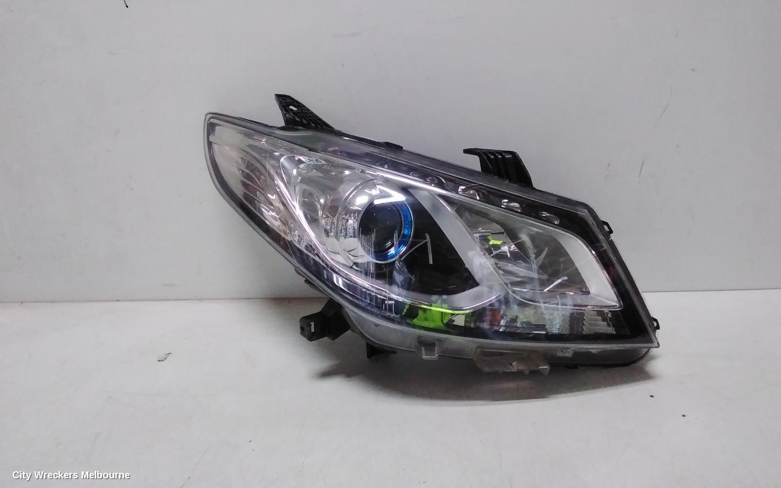 LDV G10 RIGHT HEADLAMP, SV7A, W/ XENON TYPE, WAGON, 04/2015 - 08/2022