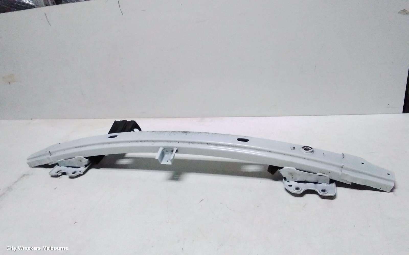 LDV G10 F/BAR REINFORC/BRACK, SV7A/SV7C, MAIN REINFORCEMENT, WAGON/VAN, 04/2015 ONWARDS