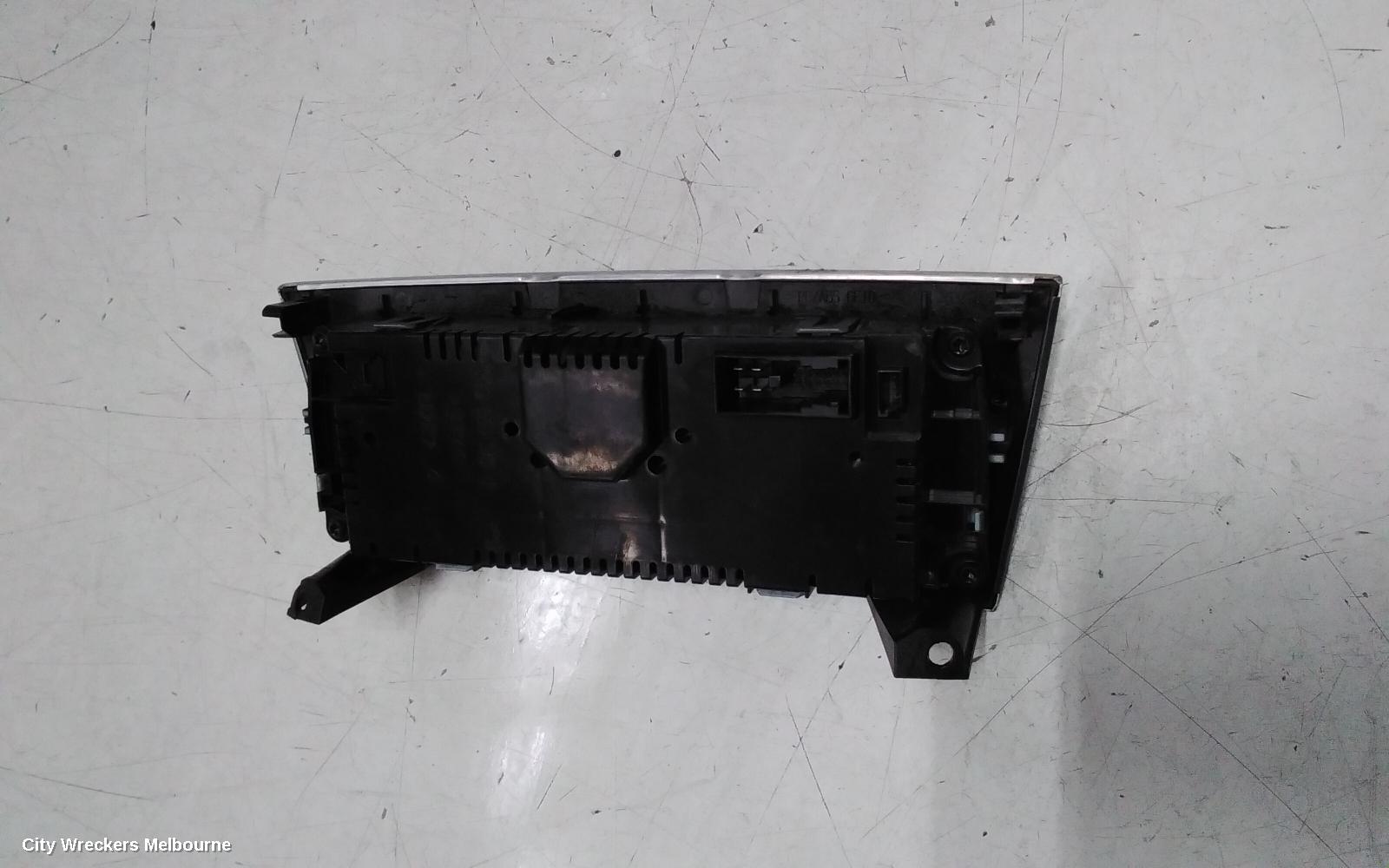 MERCEDES CLC CLASS HEATER/AC CONTROLS, CL203, NON DISPLAY SCREEN, 08/2008 - 03/2011