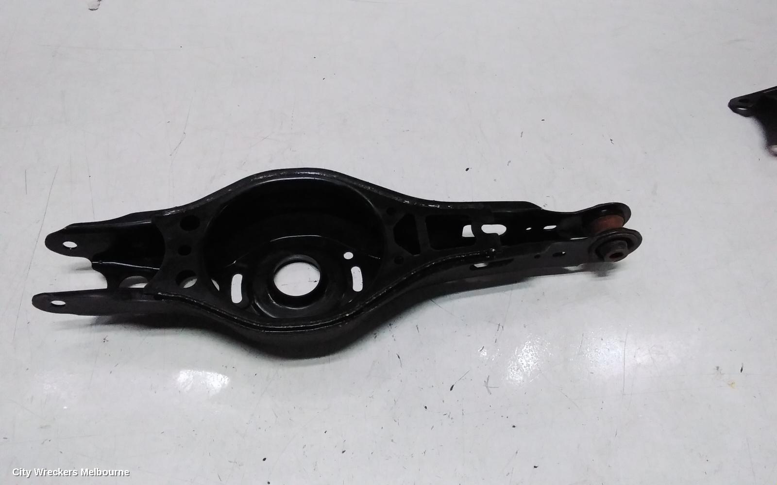 TOYOTA CAMRY RIGHT REAR TRAILING ARM, LOWER CONTROL ARM-REAR, XV70, 09/2017 - 05/2024