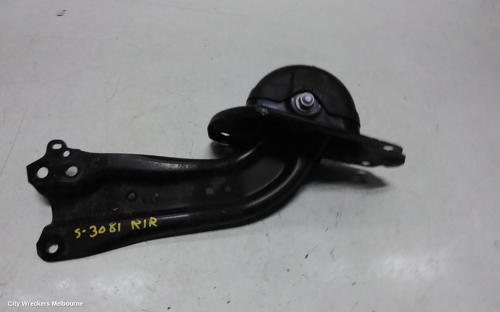 TOYOTA CAMRY RIGHT REAR TRAILING ARM, TRAILING ARM, XV70, 09/2017 - 05/2024