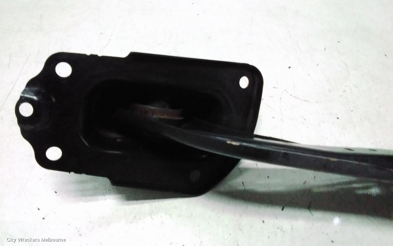 TOYOTA CAMRY RIGHT REAR TRAILING ARM, TRAILING ARM, XV70, 09/2017 - 05/2024