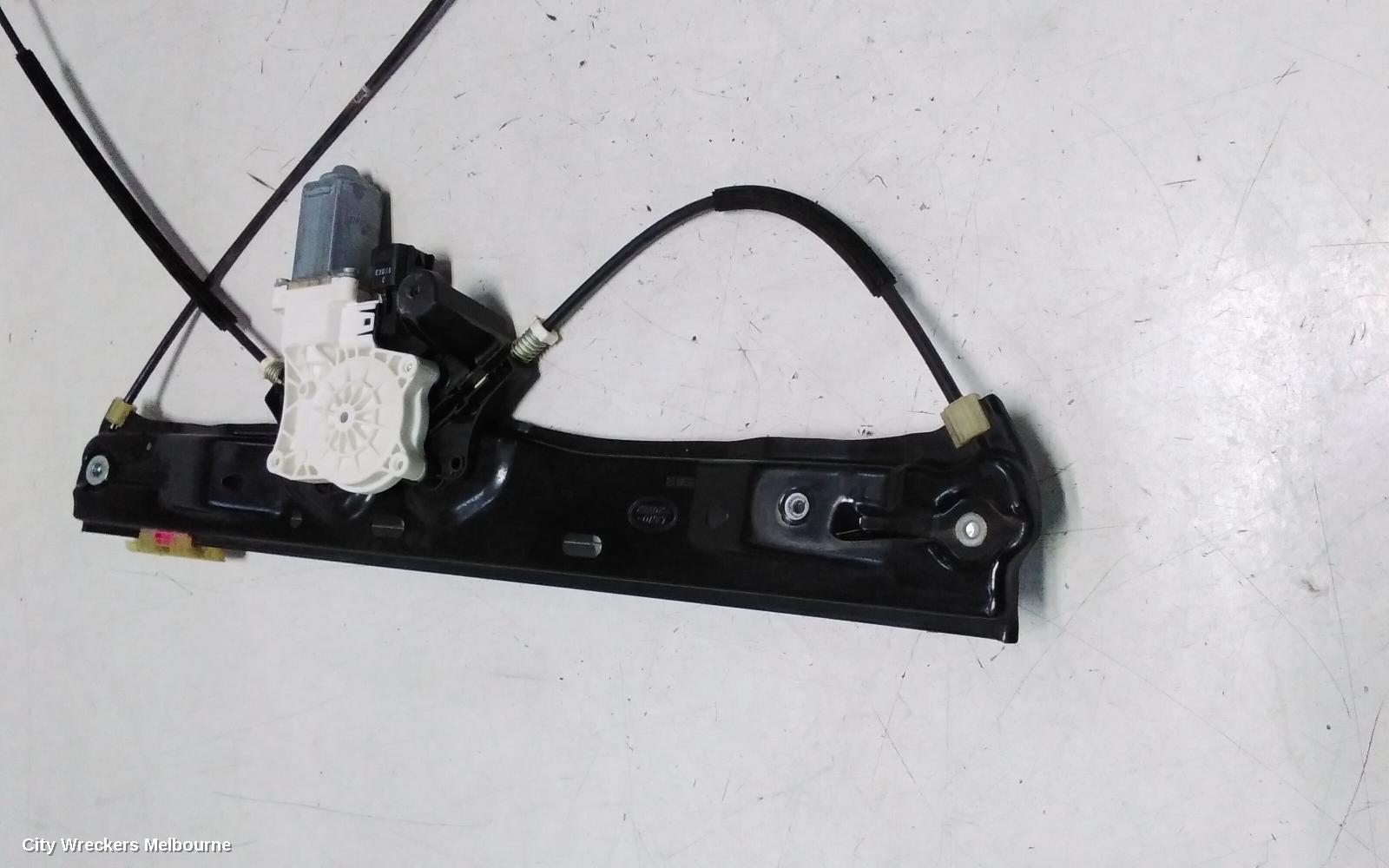 LAND ROVER DISCOVERY SPORT RIGHT FRONT WINDOW REG/MOTOR, L550, 01/2015 ONWARDS