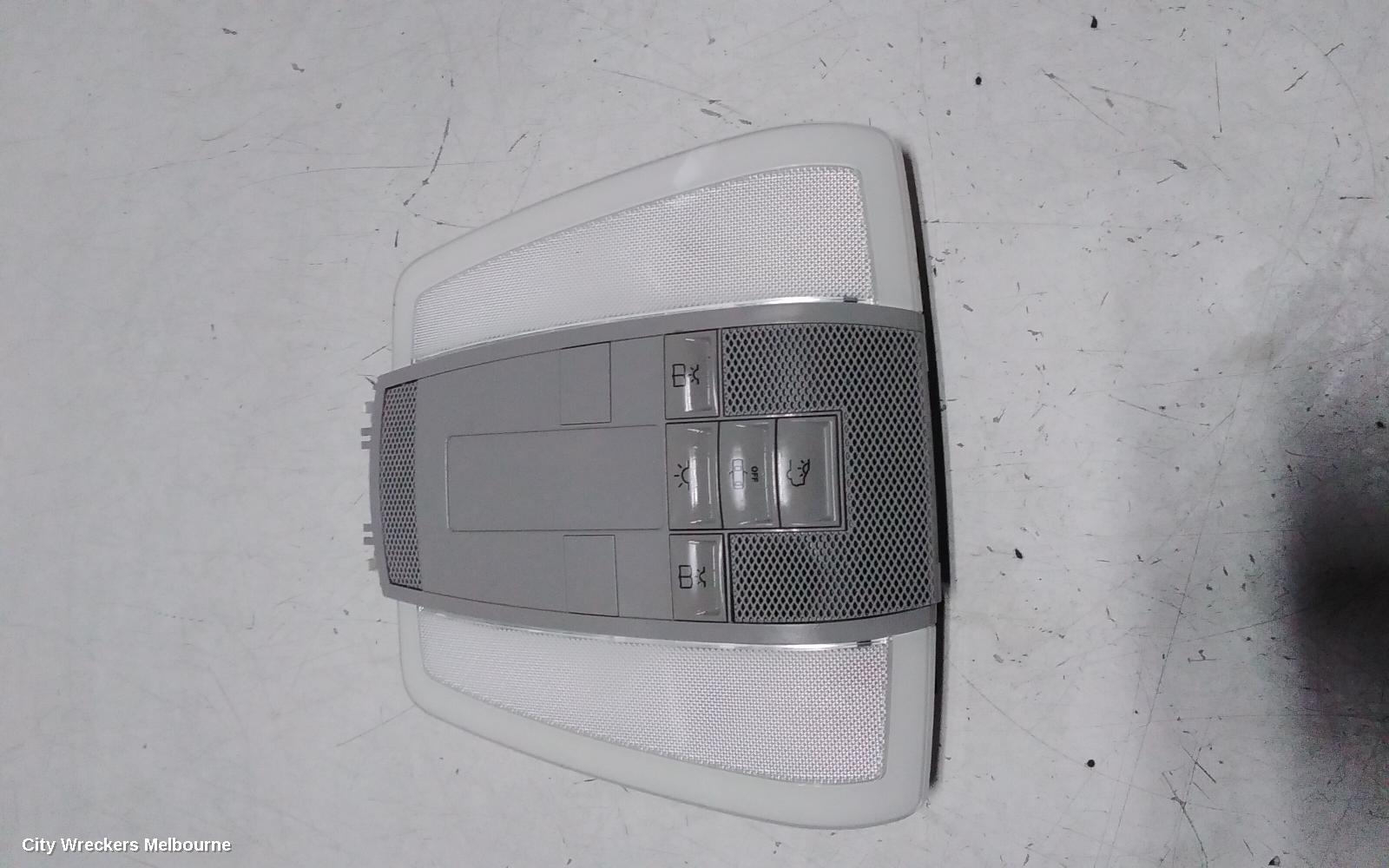 MERCEDES C CLASS COURTESY LIGHT, FRONT (CENTRE), NON SUNROOF CONTROLS TYPE, GREY, W204, 07/2007 - 01/2015