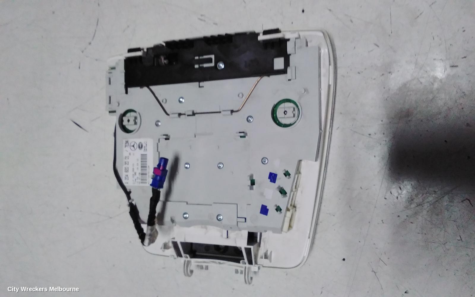 MERCEDES C CLASS COURTESY LIGHT, FRONT (CENTRE), NON SUNROOF CONTROLS TYPE, GREY, W204, 07/2007 - 01/2015
