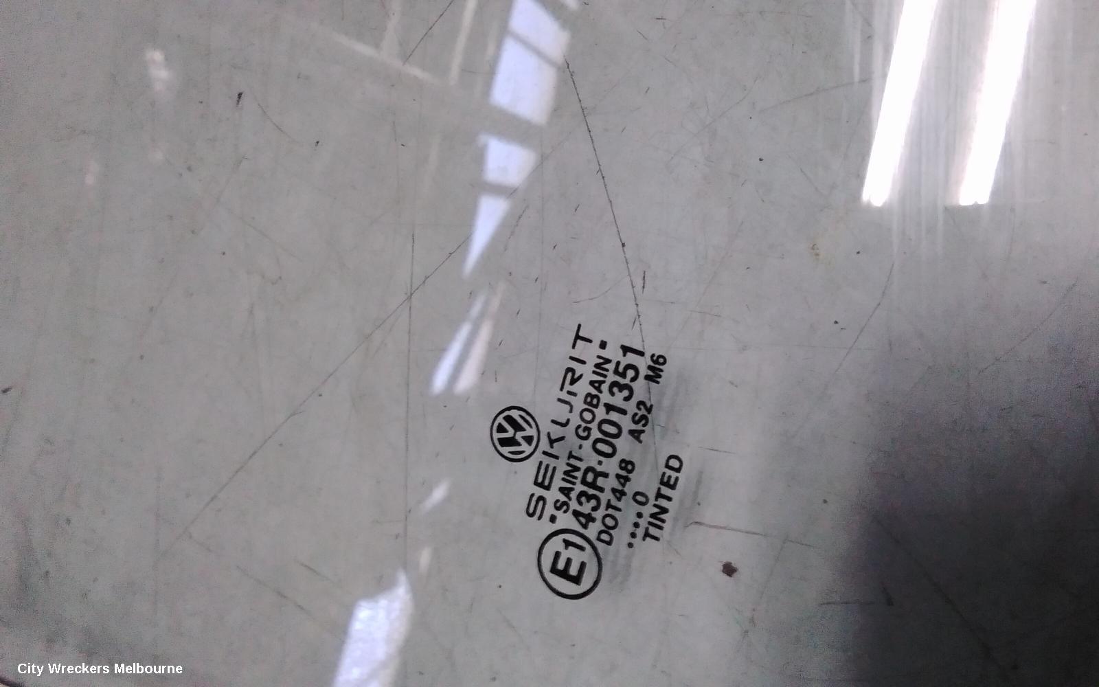 VOLKSWAGEN GOLF RIGHT FRONT DOOR WINDOW, 5DR HATCH 09/1998 - 04/2004