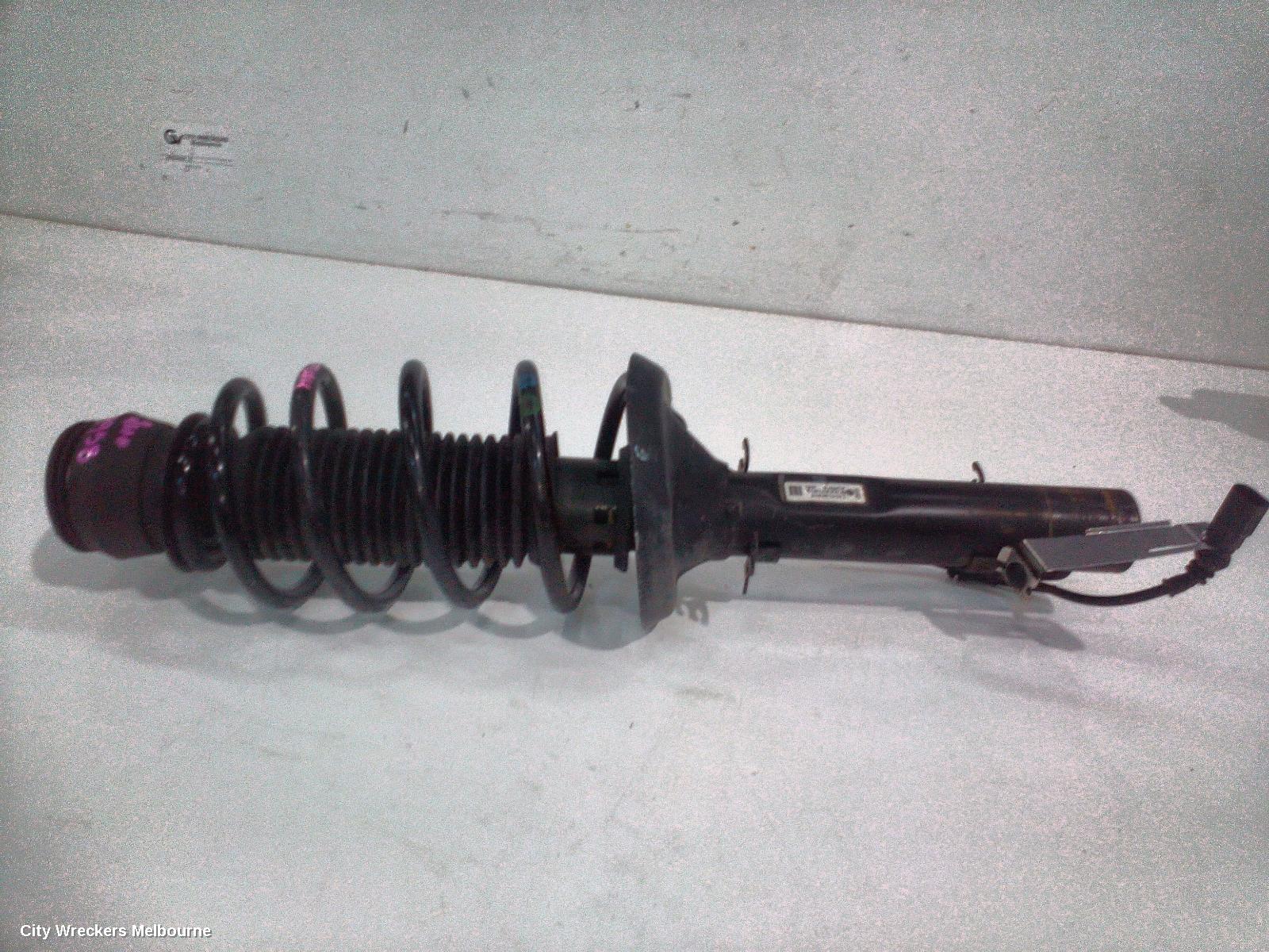 VOLKSWAGEN GOLF LEFT FRONT STRUT, GEN 4 09/1998 - 06/2004