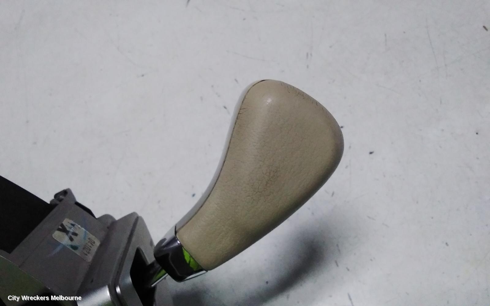 NISSAN ELGRAND GEAR STICK/SHIFTER, E51 05/2002 - 12/2010