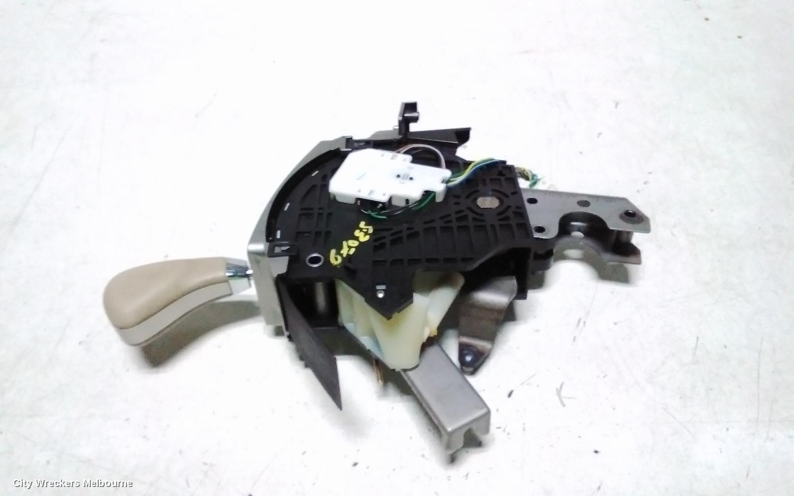 NISSAN ELGRAND GEAR STICK/SHIFTER, E51 05/2002 - 12/2010