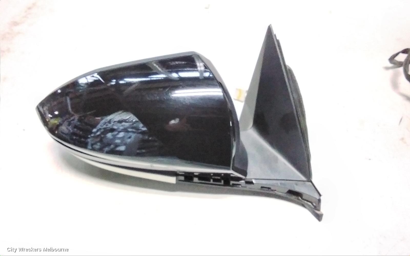 HYUNDAI TUCSON RIGHT DOOR MIRROR, NX4, W/ POWER FOLDING, HEATED, CAMERA TYPE, COLOUR CODED, 02/2021 - 01/2024