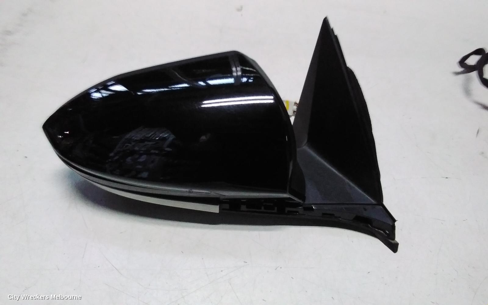 HYUNDAI TUCSON RIGHT DOOR MIRROR, NX4, W/ POWER FOLDING, HEATED, CAMERA TYPE, COLOUR CODED, 02/2021 - 01/2024