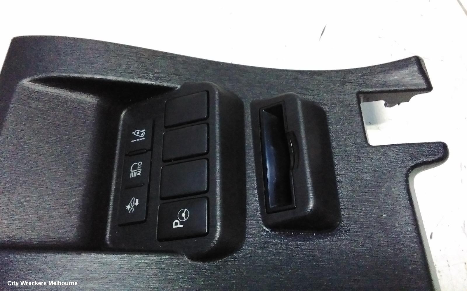 TOYOTA PRIUS, ZVW40R, PRIUS V, 05/2012 - 11/2022, RH SIDE INTERIOR COVER: 145004