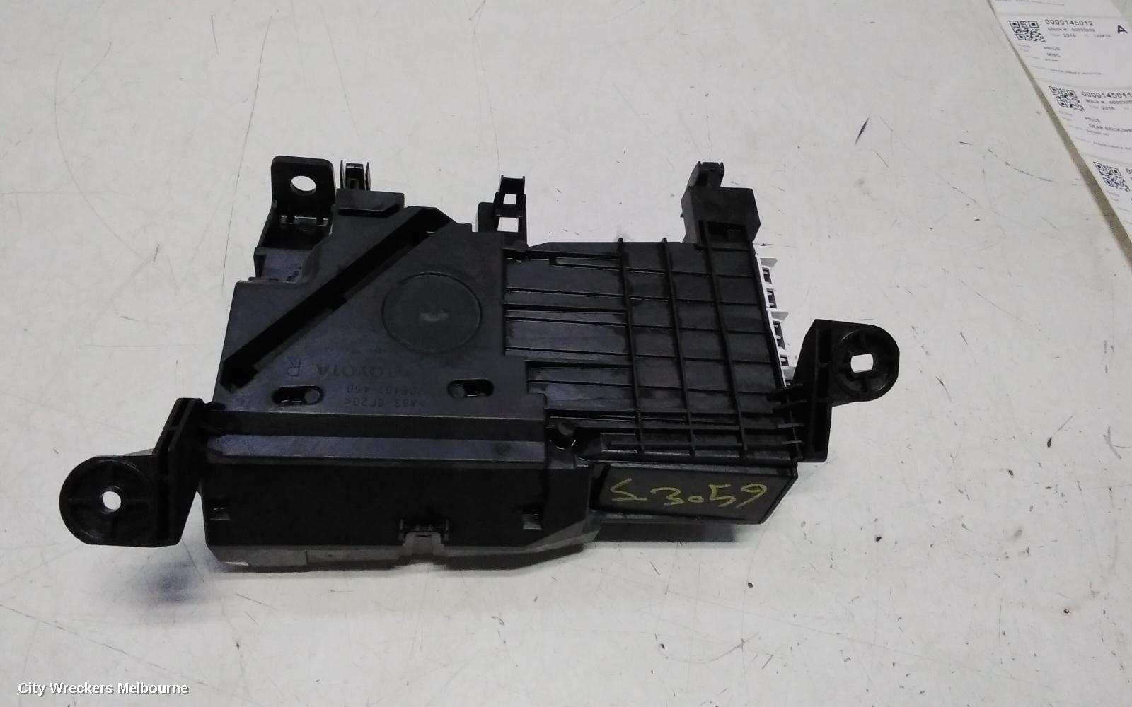 TOYOTA PRIUS INSTRUMENT CLUSTER, ZVW40R, PRIUS V, DISPLAY CLUSTER, 06/2015 - 11/2022