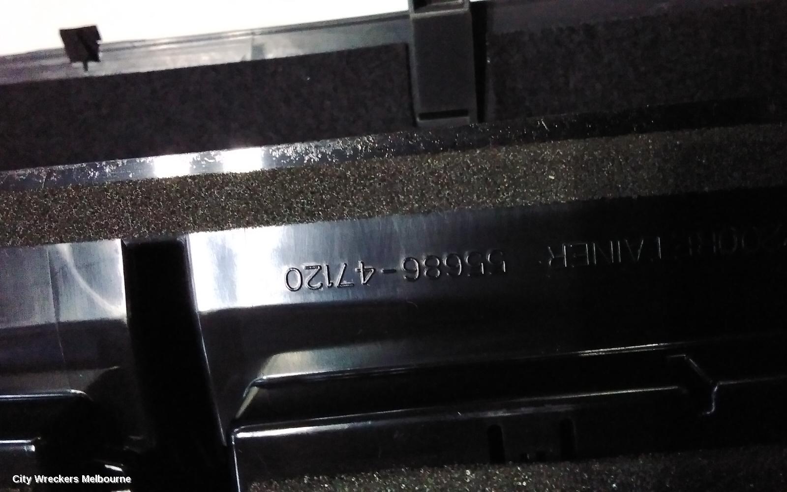 TOYOTA PRIUS, ZVW40R, PRIUS V, 05/2012 - 11/2022, CENTER AIRVENT: 145008