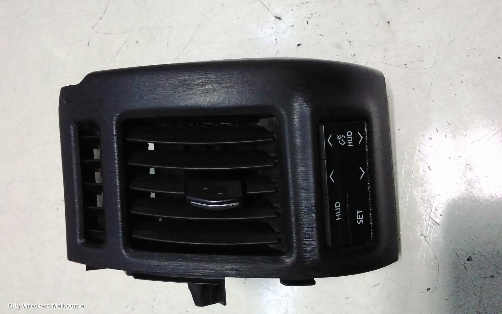 TOYOTA PRIUS, RH AIRVENT: 145009